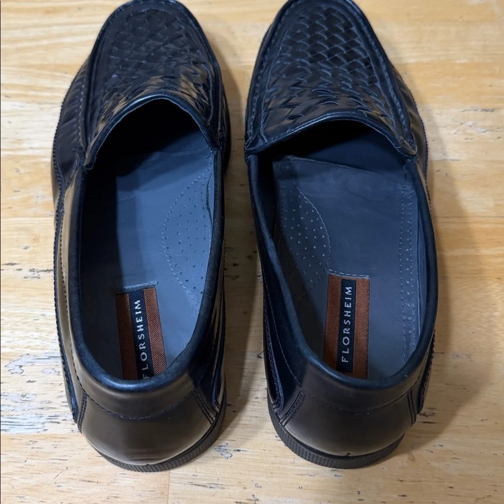 Men’s Florsheim Black Loafers Size 12